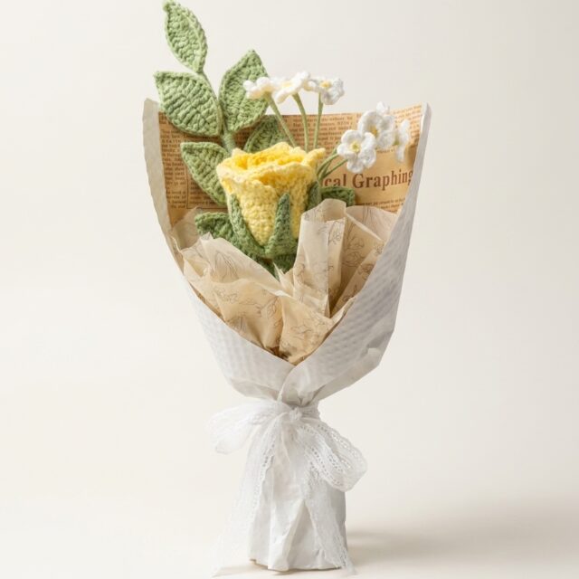Handmade yellow crochet rose mini bouquet, front view